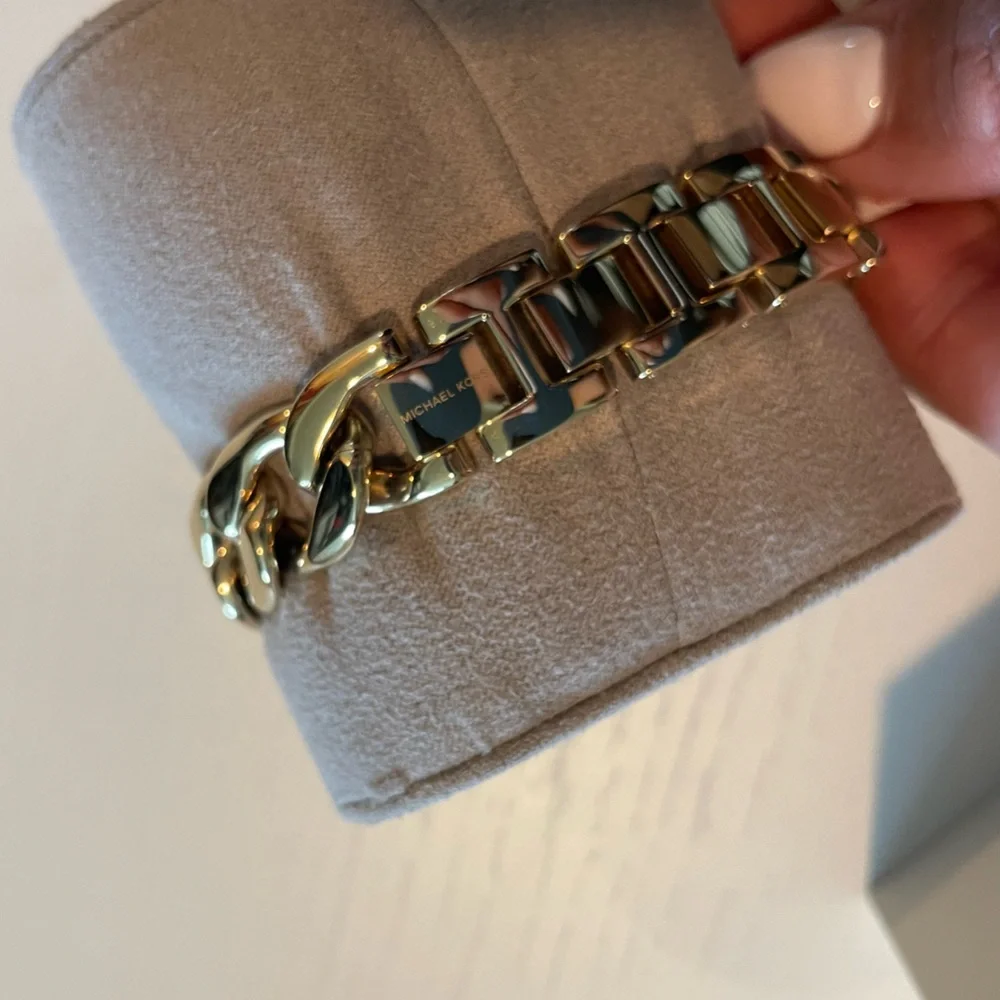 NWT Michael Kors Gold Women's Watch- NWT- never worn